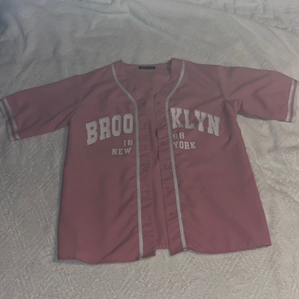 Size XS, oversized ‘BROOKLYN’ baseball jersey, in perfect condition, rarely worn